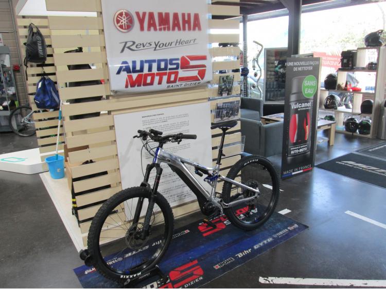 YAMAHA MORO 30IEME TH